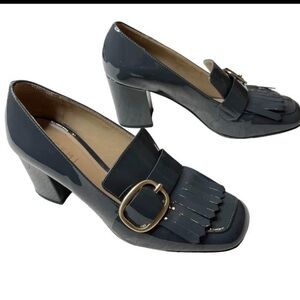 M. Gemi Stylish Gray Loafers with Gold Buckle